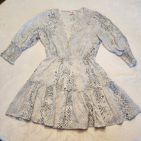 Buddy Love Dresses & Skirts - Buddy Love Womens Chic Snake Print Tierd Dress Blue/gray. Fit & Flare Sz M NWOT